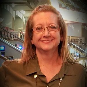 Meet your Posher, Christine